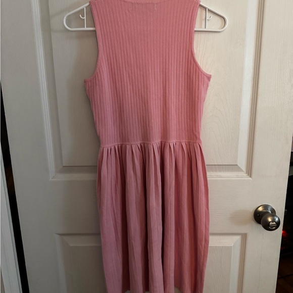 Ribbed Pink Dress - Picture 4 of 4